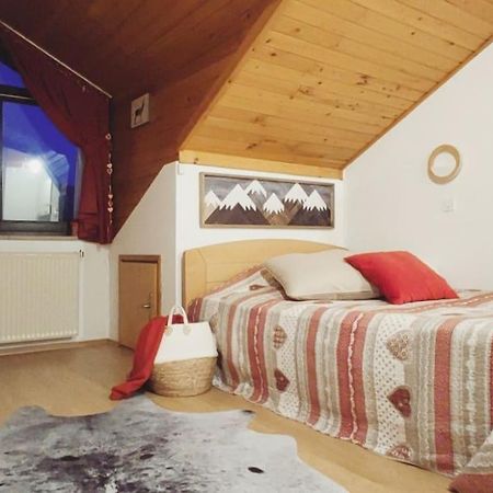Ferienwohnung Fox_Montessori Family Kranjska Gora Exterior foto